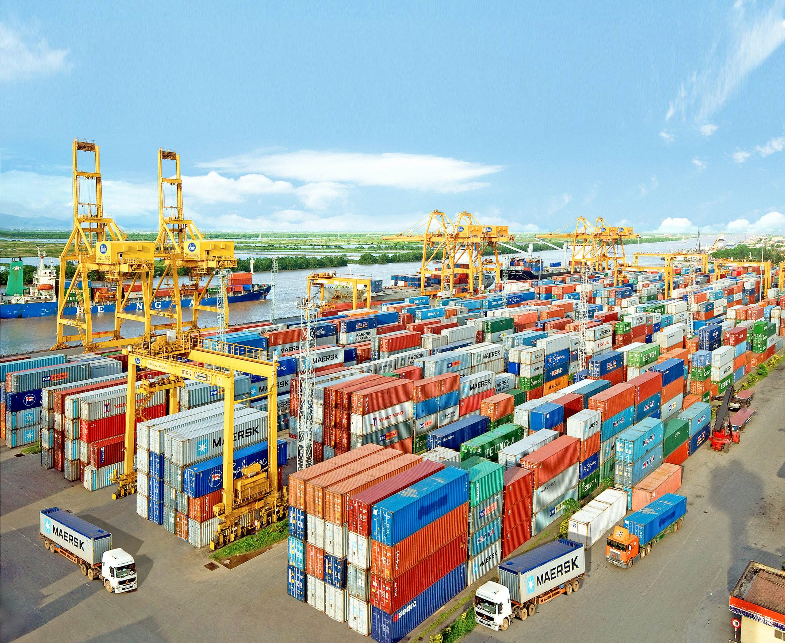 Thủ tục hải quan xuất khẩu là gì? Các bước làm thủ tục hải quan xuất khẩu